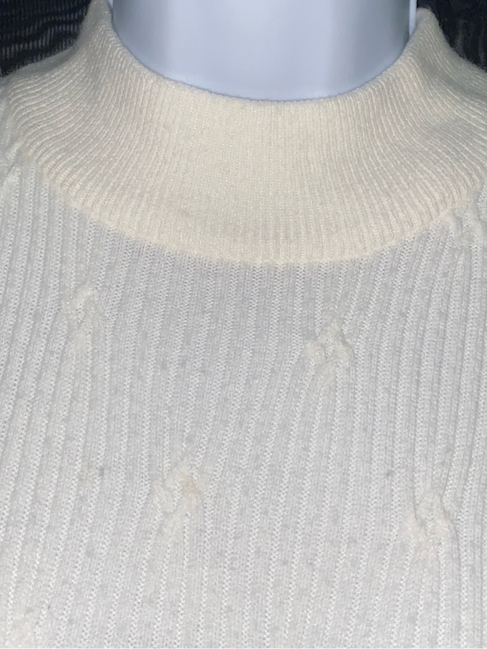 Vintage BonWorth Cream Acrylic Cashmere Knit Top with Mock Neck - Picture 4 of 10